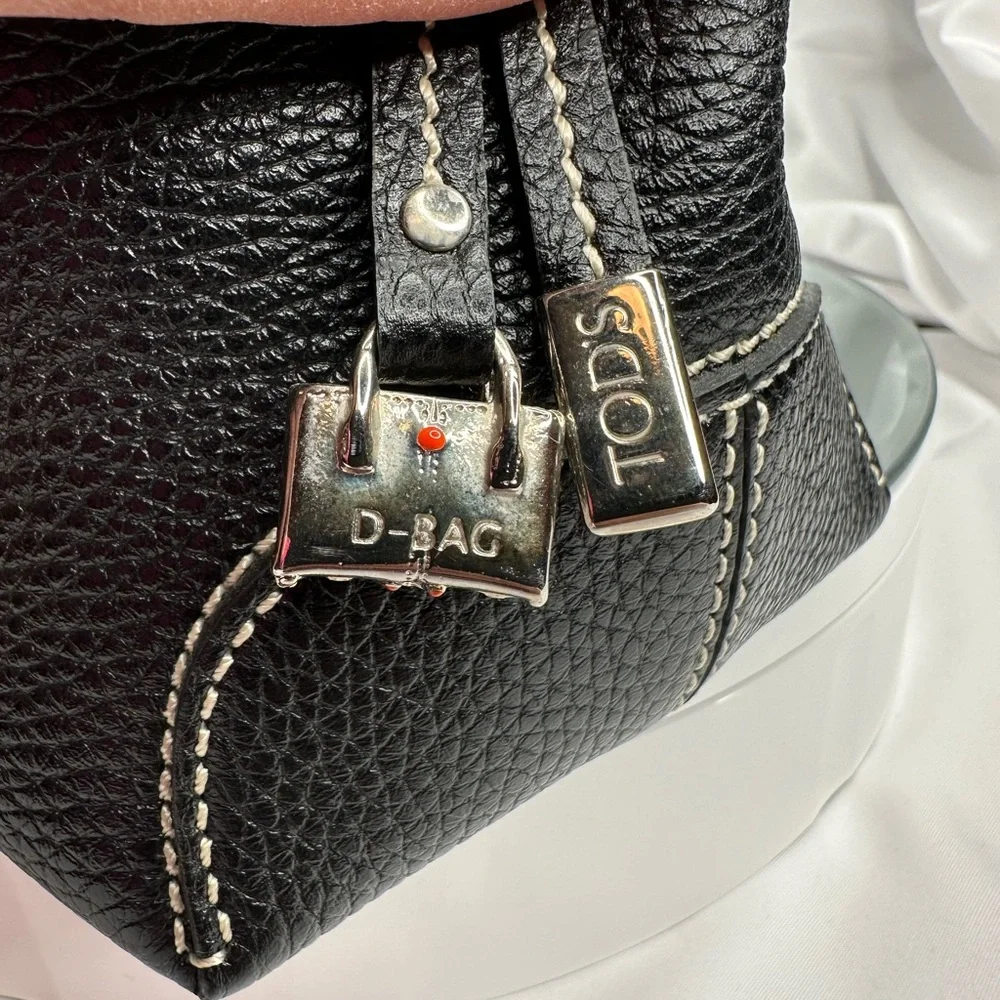 TOD'S BLACK LEATHER ICONIC PRINCESS DIANA SHOULDER BAG LIKE NEW ~EUC - Picture 9 of 17